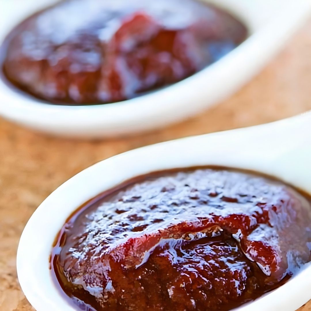 Kansas City Barbeque Sauce made with Champagne White Wine Vinegar and Franklin Raw Honey from The Little Shop of Olive Oils