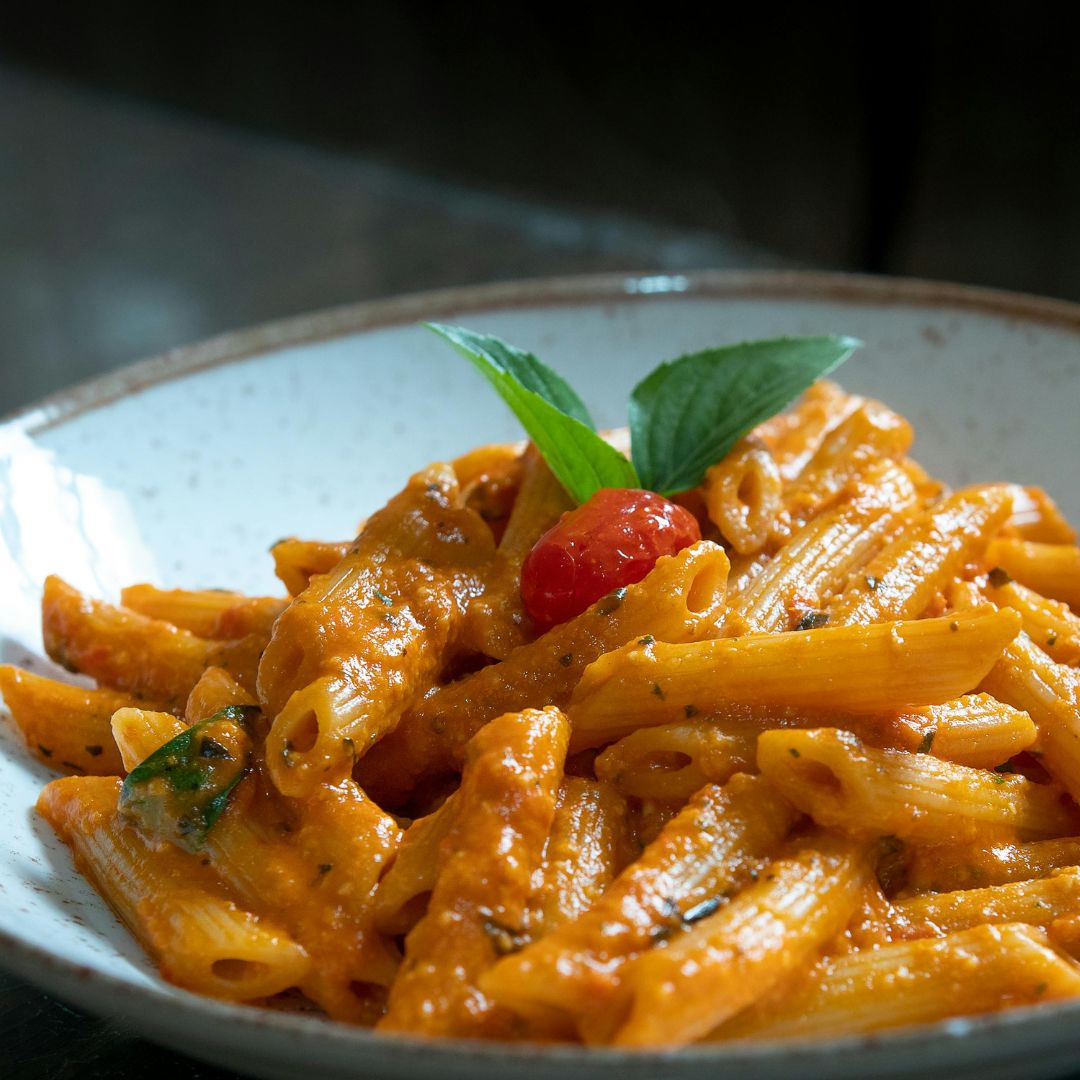 Basil Tomato Feta Pasta: A Creamy, Cheesy Weeknight Favorite