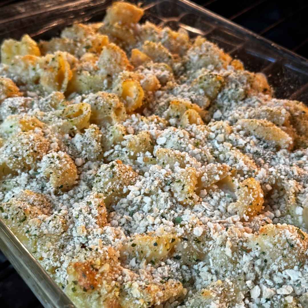 Dad’s favorite baked game day mac and cheese with sharp cheddar, Butter Olive Oil and crunchy Panko topping for Patriots football season