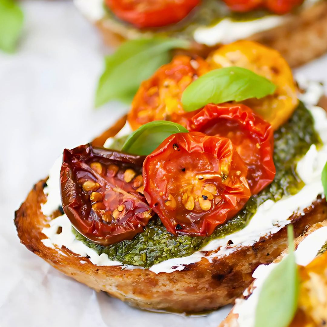 Roasted Tomato & Pesto Bruschetta