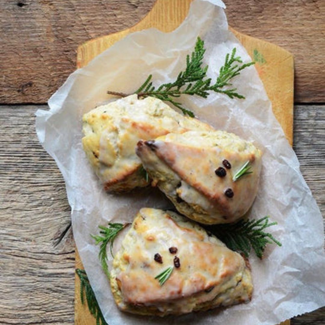 Rosemary & Cinnamon Pear Scones | The Little Shop of Olive Oils