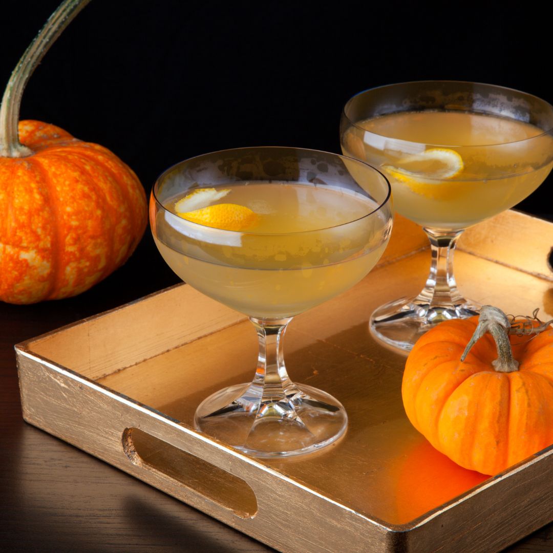 🎃✨ Fall in a glass?